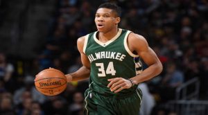 Friday Night NBA Action: Chicago Bulls at Milwaukee Bucks