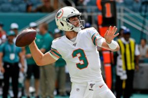 Dolphins Name Rosen Starter Under Center