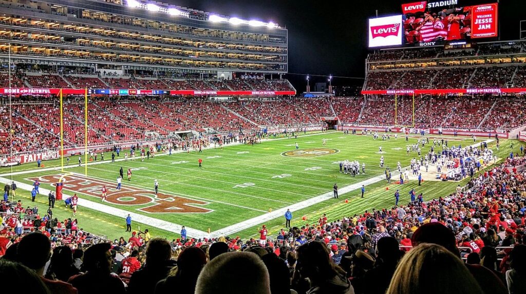 Cardinals will play the 49ers at the Levi's Stadium on Oct 6.