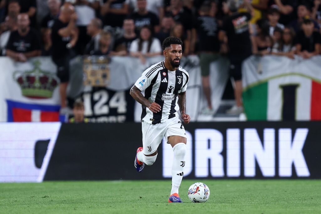 Douglas Luiz is expected to play for Juventus against Genoa.