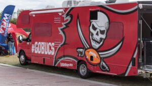 Saints vs Buccaneers Prediction: Tampa Wins and They’re In (Jan 5)