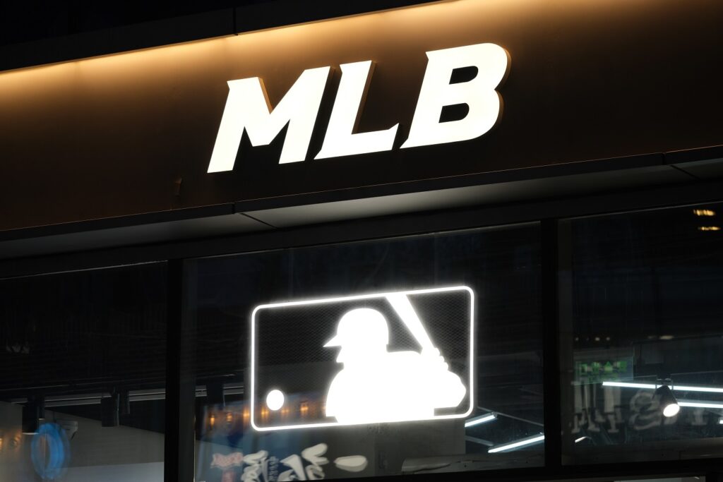 MLB image 